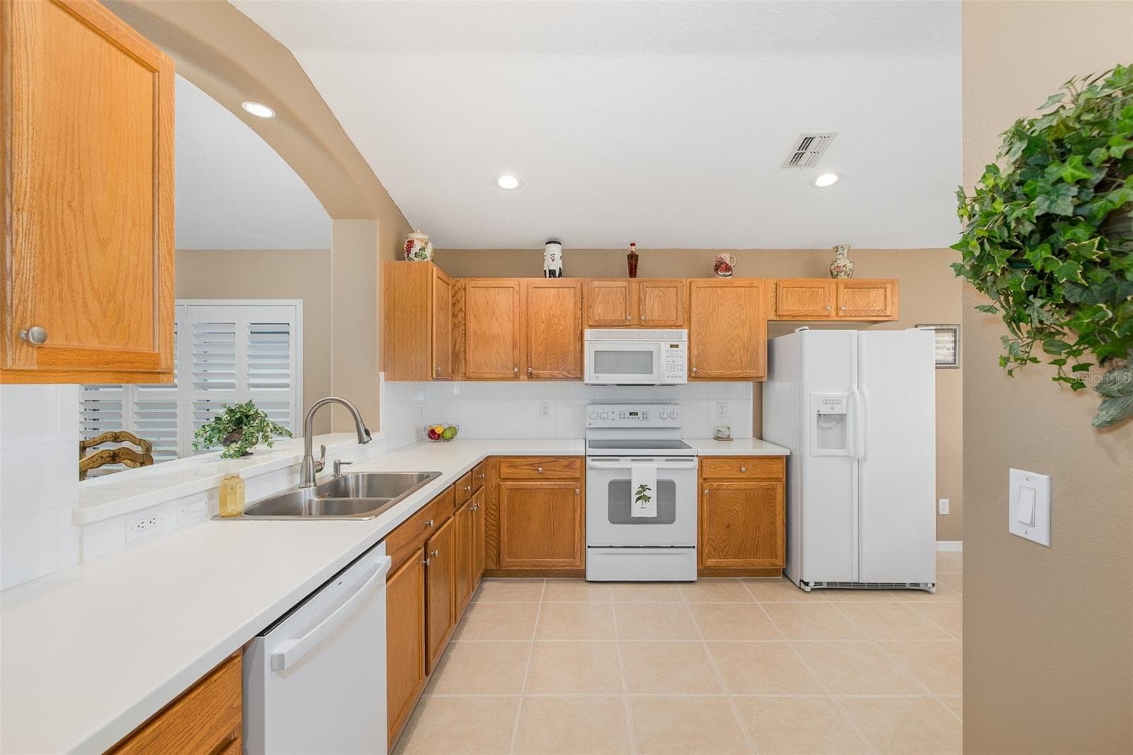 Single Family Residence at 1856 ARBOR KNOLL LOOP, TRINITY, photo 16 of 86