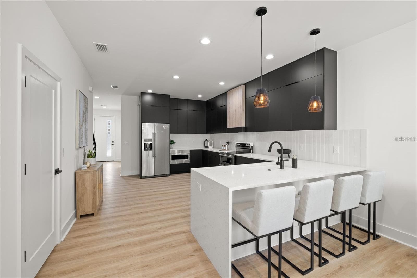Townhouse at 412 W AMELIA AVE #1, TAMPA, photo 11 of 34