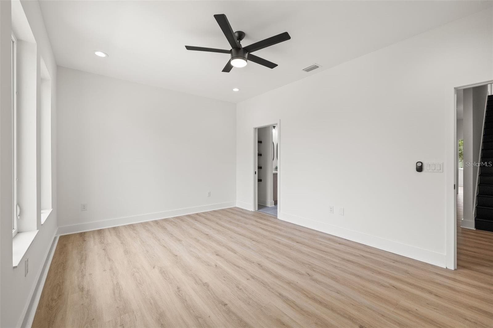 Townhouse at 412 W AMELIA AVE #1, TAMPA, photo 17 of 34