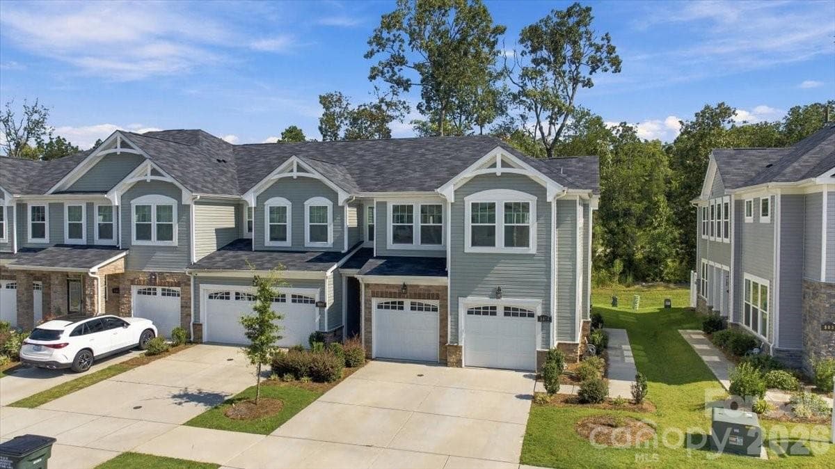front of home - 8036 Overmeadow Lane, Charlotte
