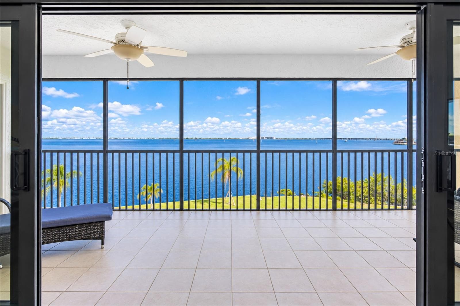 BEAUTIFUL VIEW! - 1601 PARK BEACH CIR #136/18, PUNTA GORDA