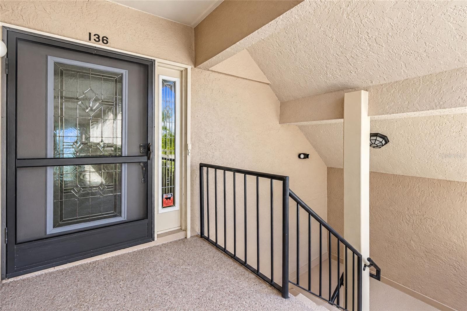 4TH FLOOR FRONT ENTRY - 1601 PARK BEACH CIR #136/18, PUNTA GORDA