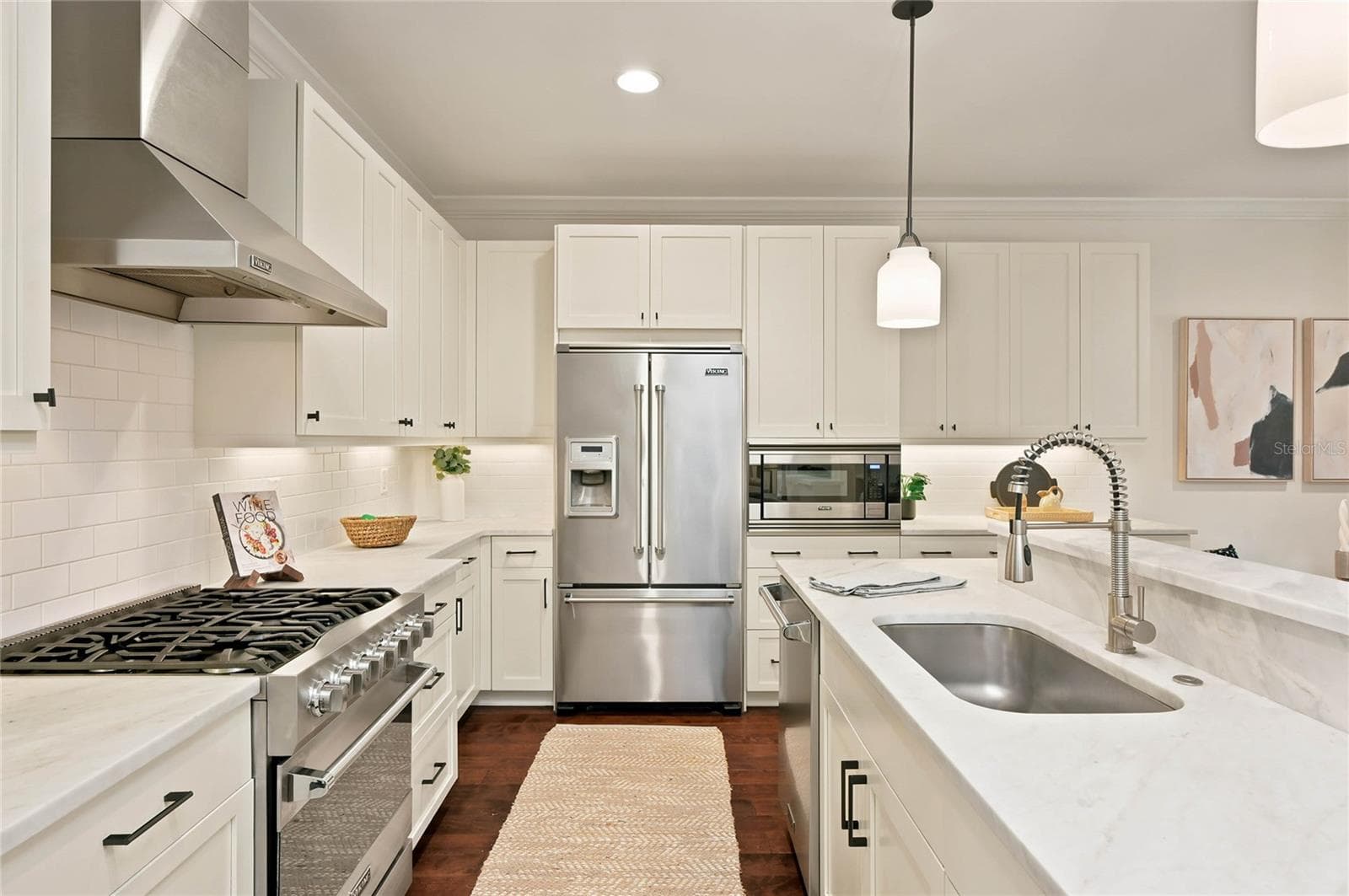 Viking appliance package with 6 burner Gas Range, Microwave, Dishwasher and Refrigerator - 1707 ASHER LN, ORLANDO
