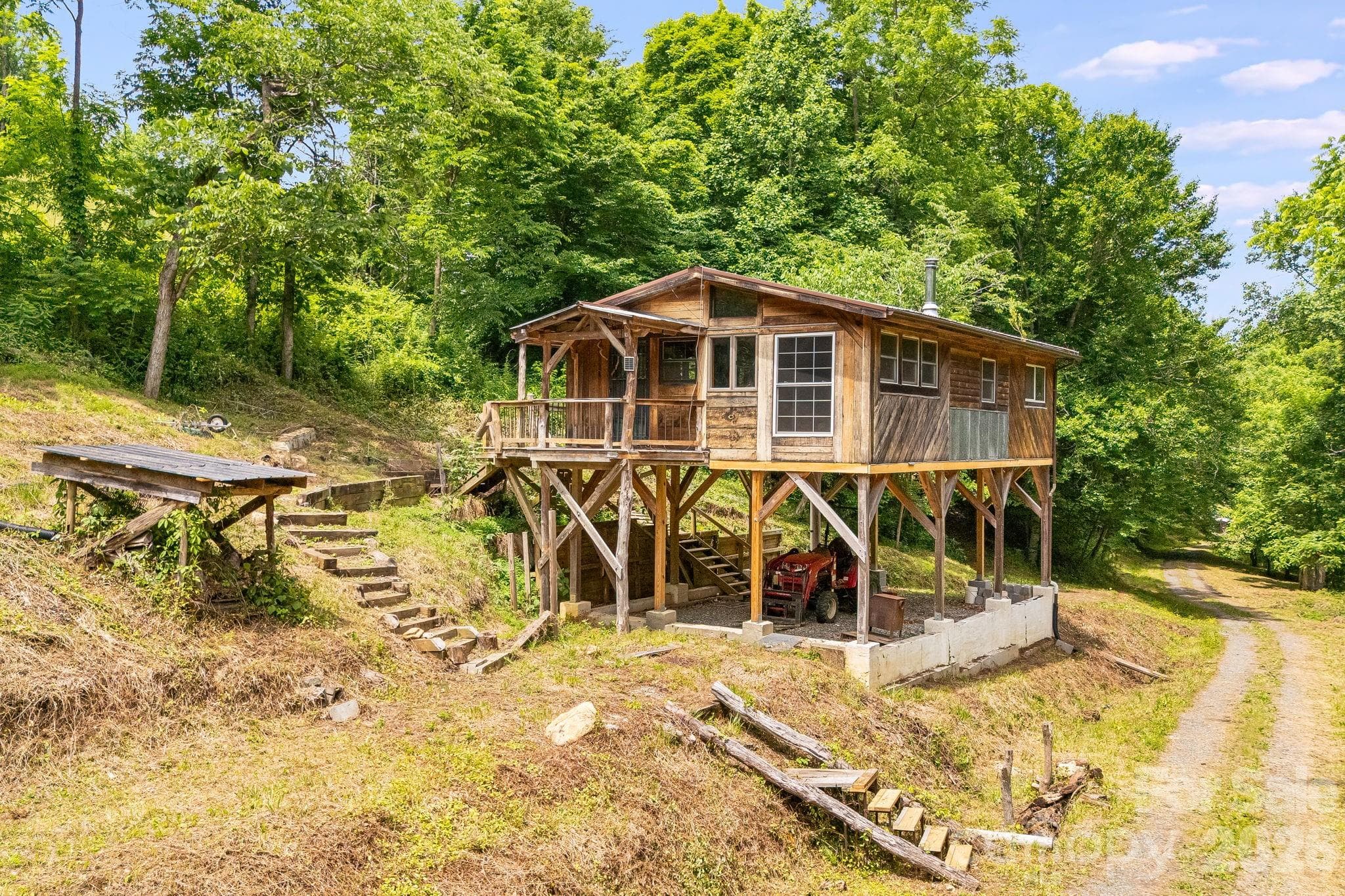 224B Allen Drive