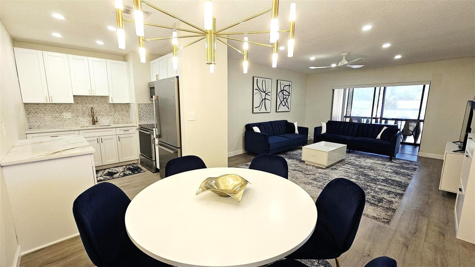 Dining room-living room - 78 BOUNDARY BLVD #193, ROTONDA WEST
