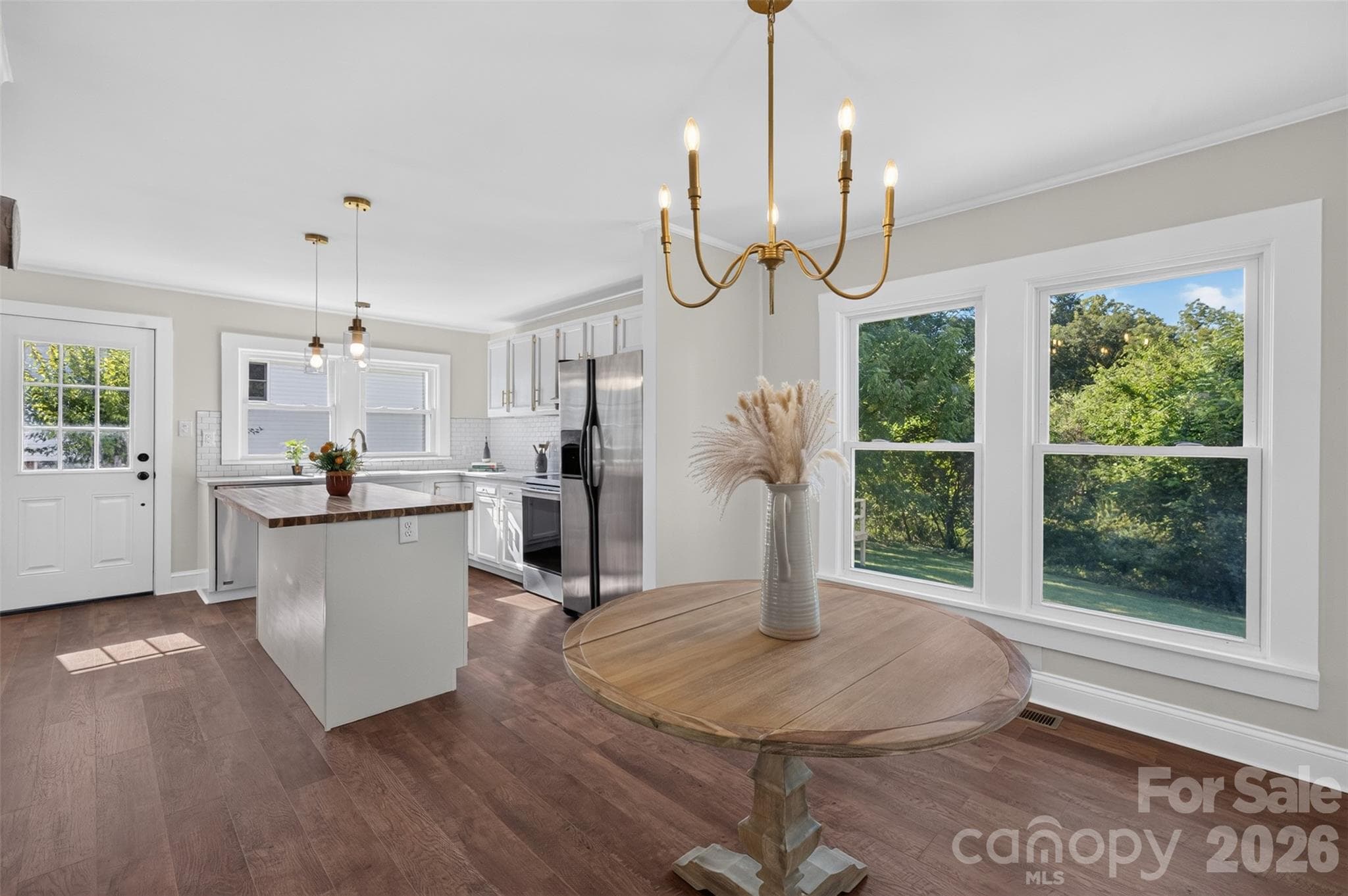 Dining Room w/view of kitchen - 227 Nesbit Drive, Salisbury