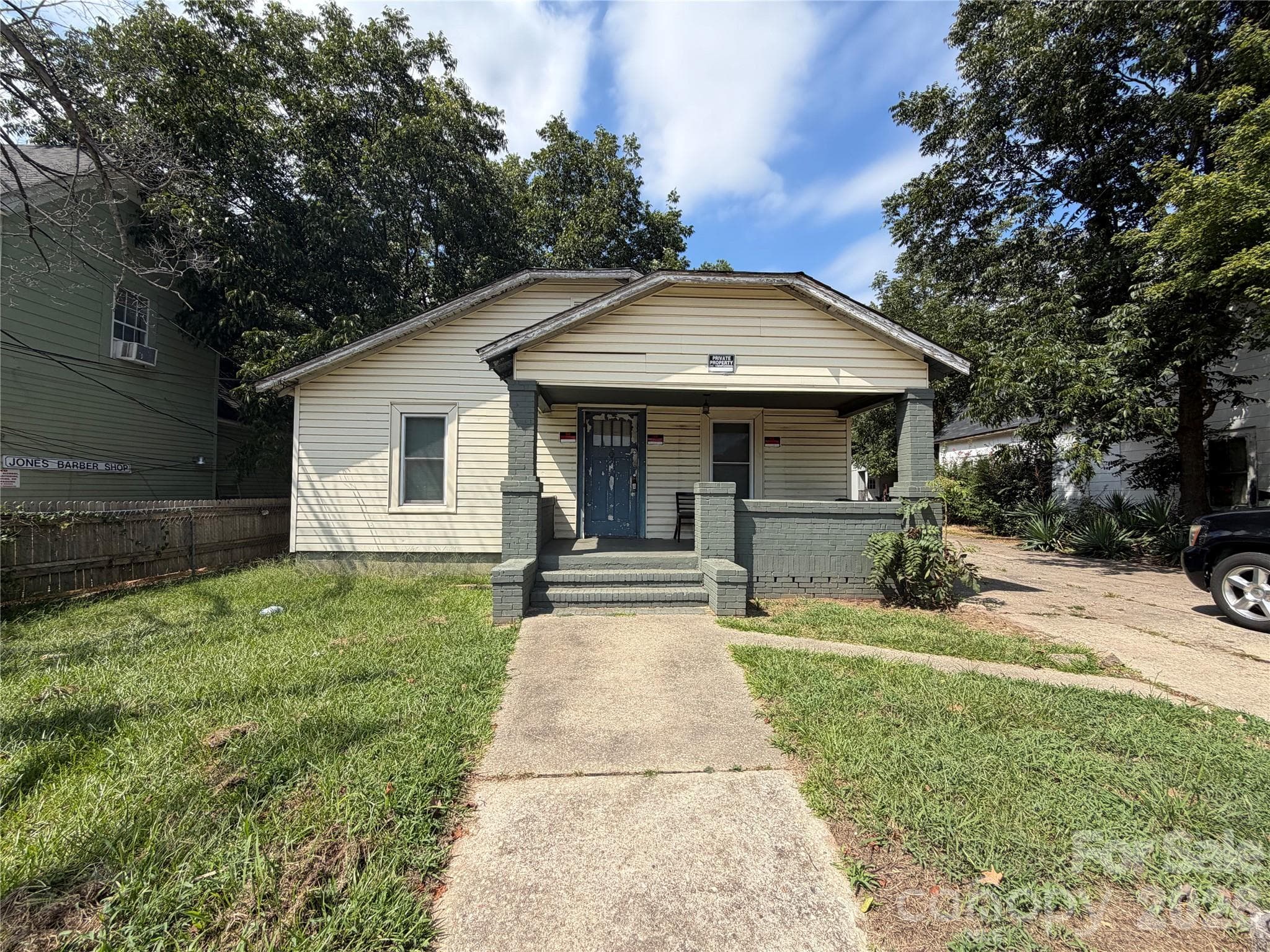 813 N Long Street