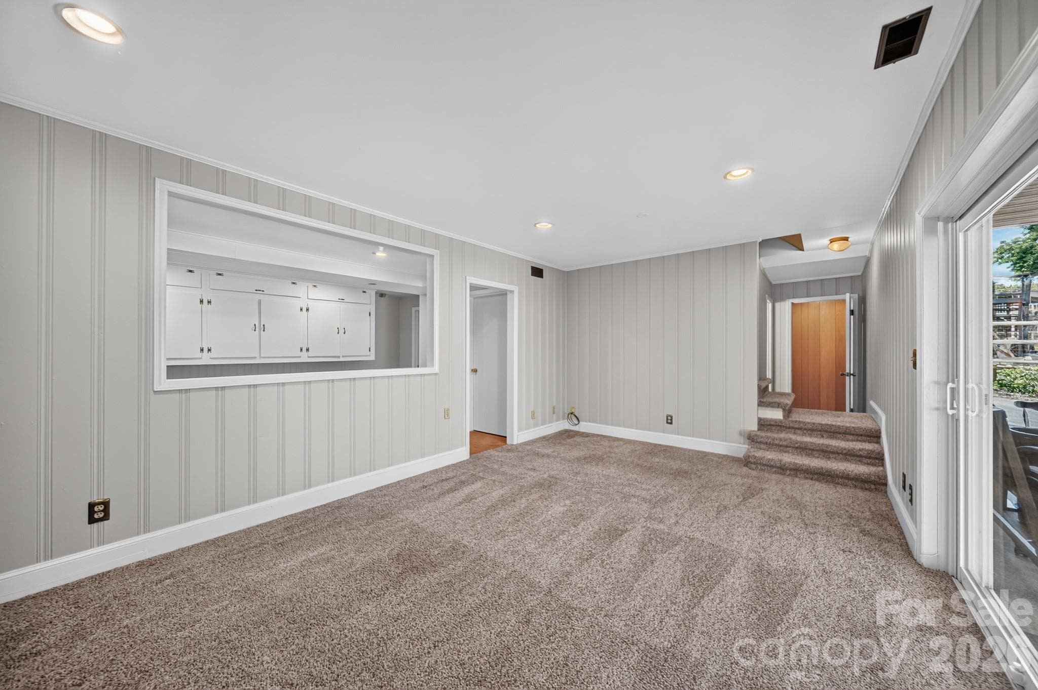 Single Family Residence at 7601 Woodstream Drive, Charlotte, photo 18 of 25