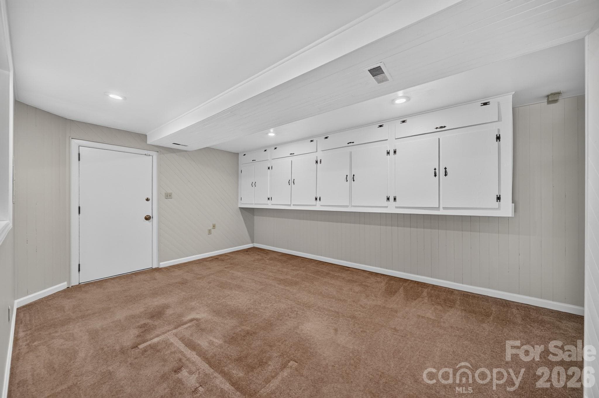 Single Family Residence at 7601 Woodstream Drive, Charlotte, photo 19 of 25