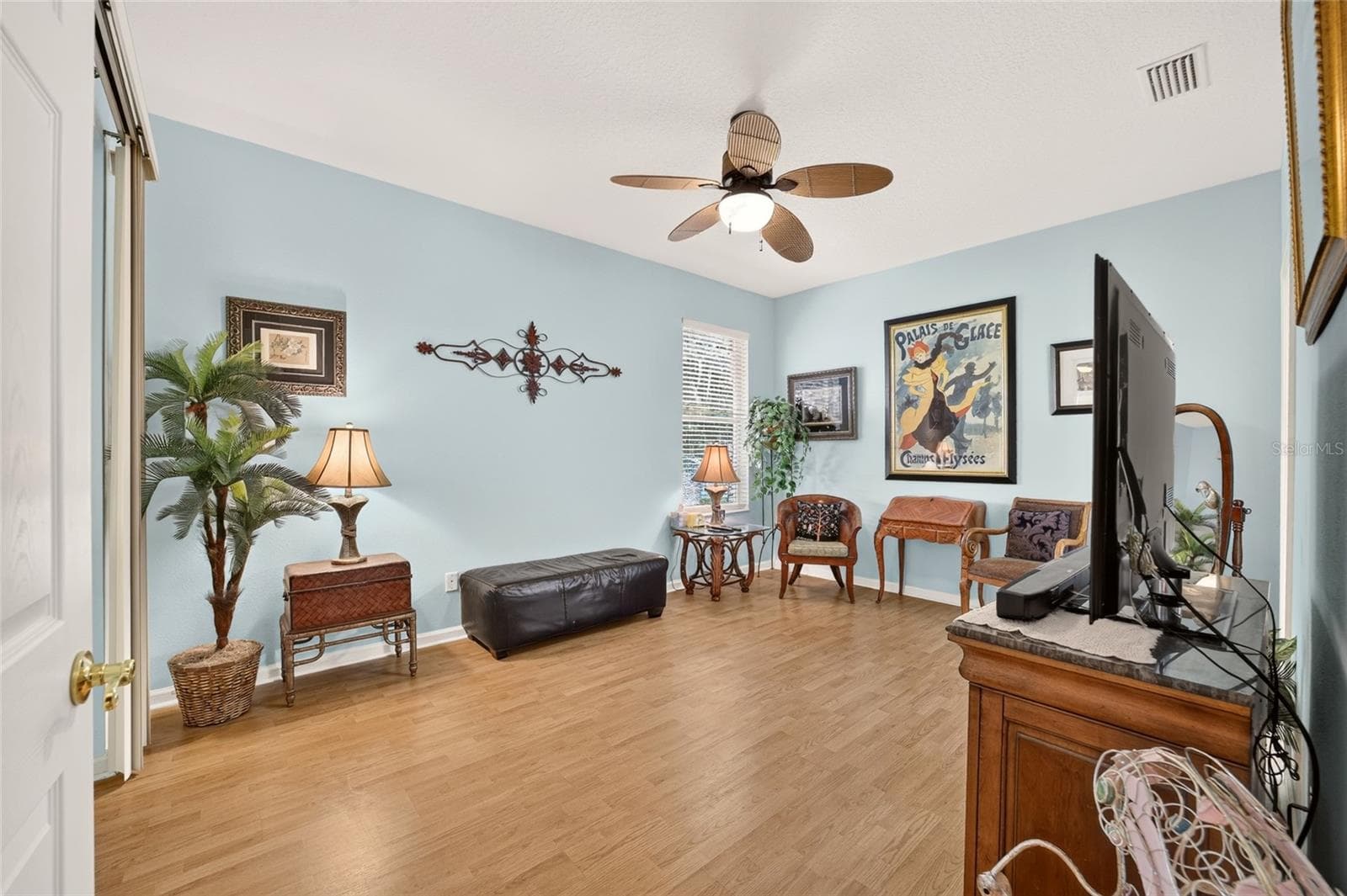 Primary bedroom - 5891 NW 27TH PL, OCALA