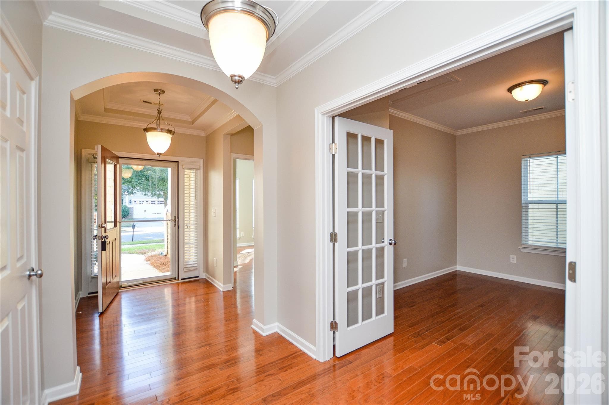 Single Family Residence at 6720 Eastfield Park Drive, Charlotte, photo 7 of 39
