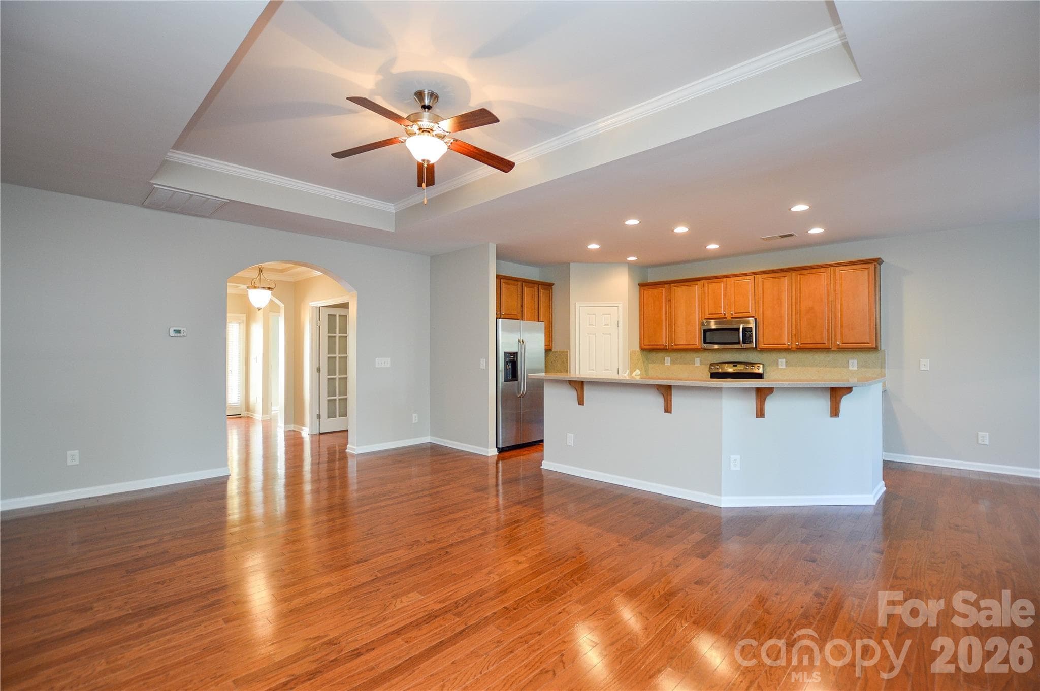 Single Family Residence at 6720 Eastfield Park Drive, Charlotte, photo 9 of 39