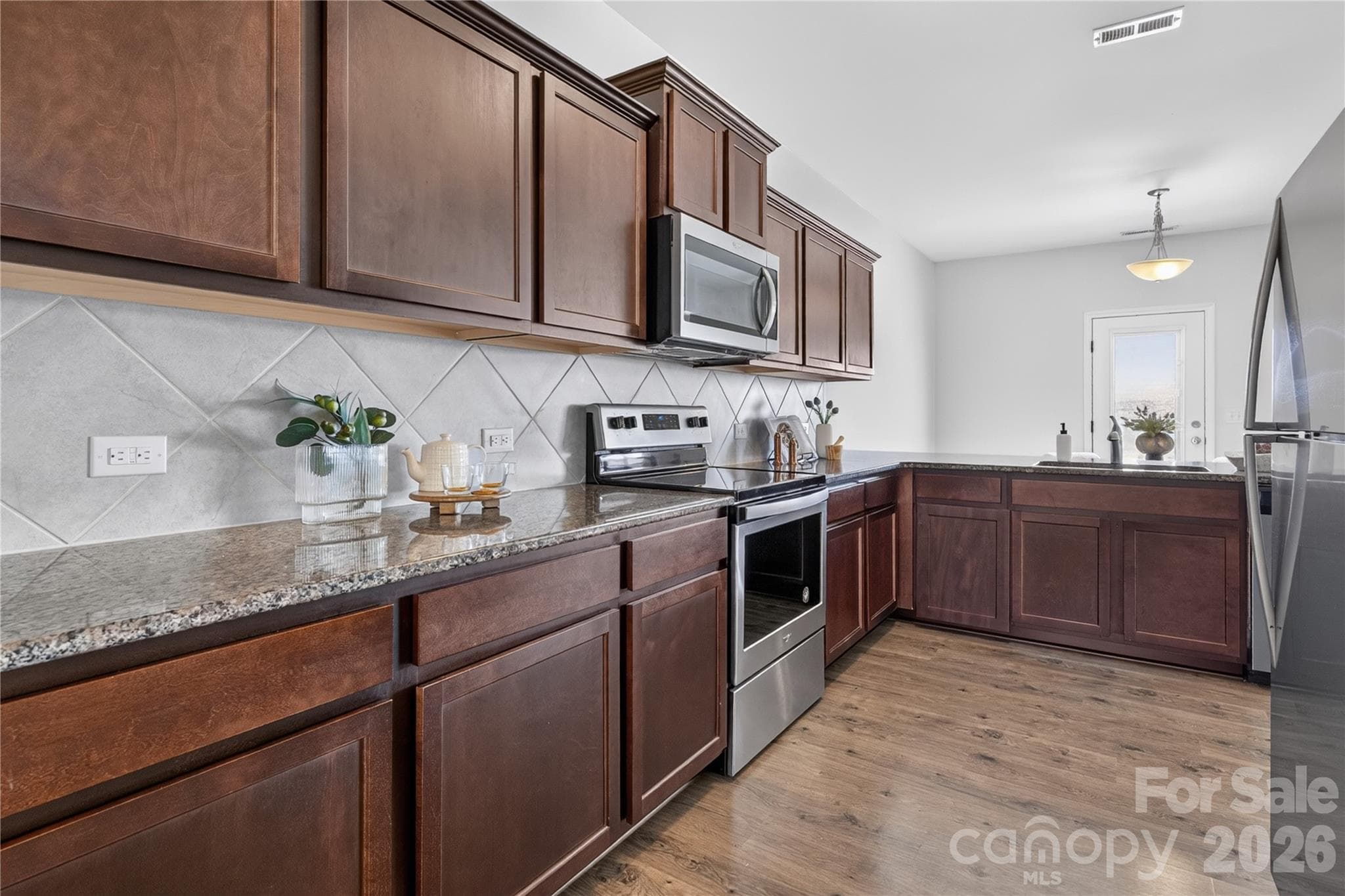 Single Family Residence at Statesville, photo 8 of 63