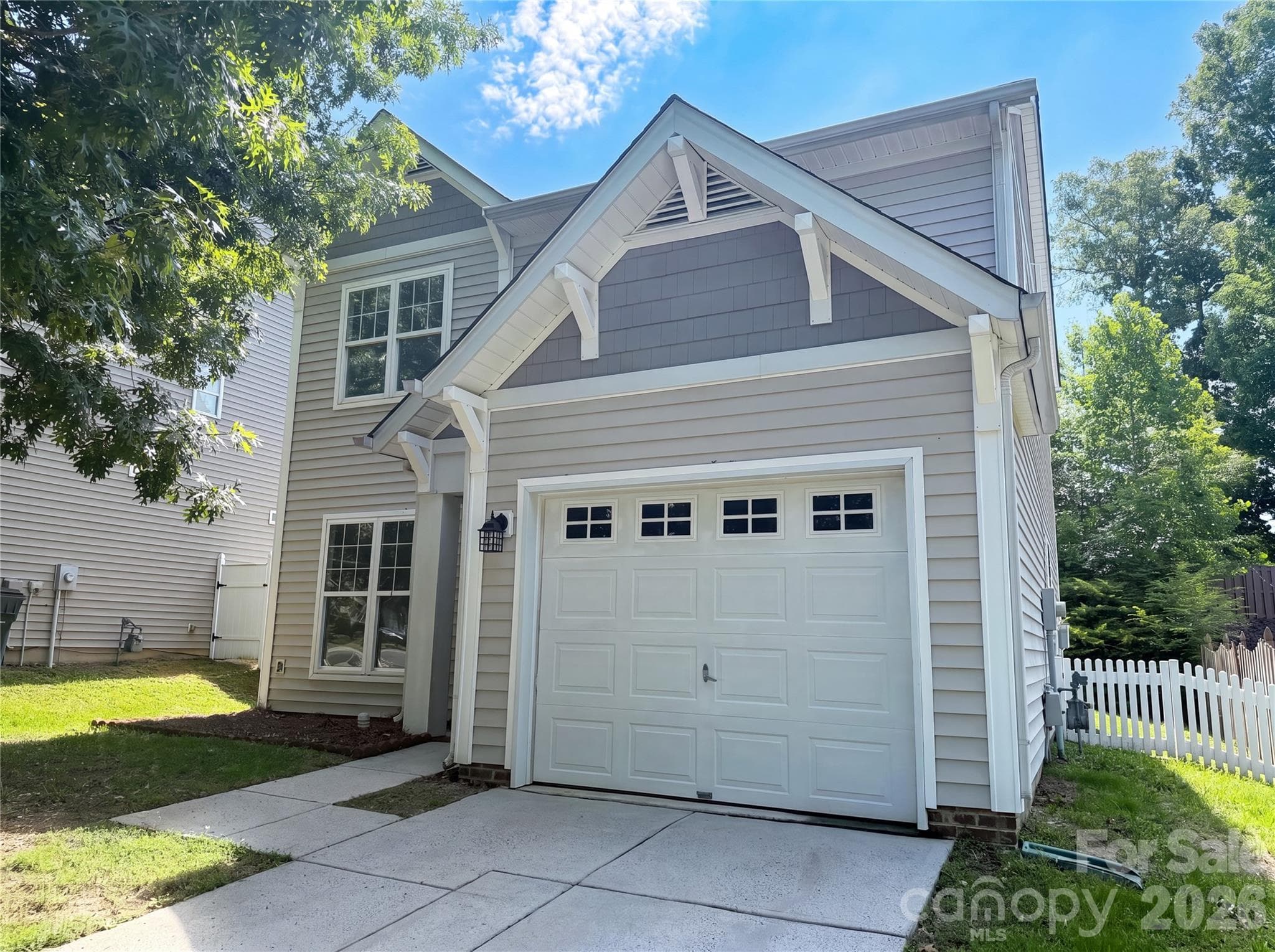 Single Family Residence at 10648 Secret Garden Lane, Charlotte, photo 15 of 16