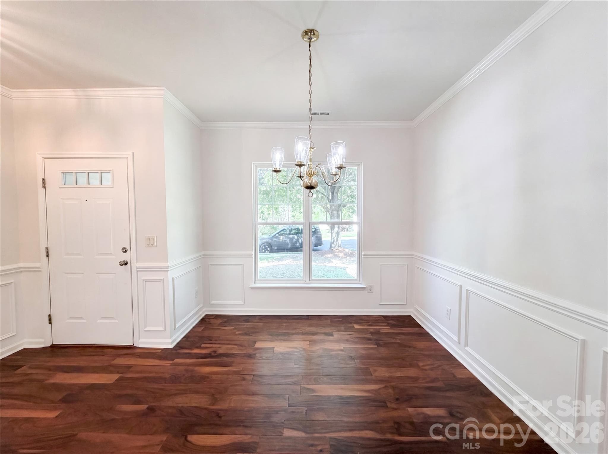 Single Family Residence at 10648 Secret Garden Lane, Charlotte, photo 7 of 16