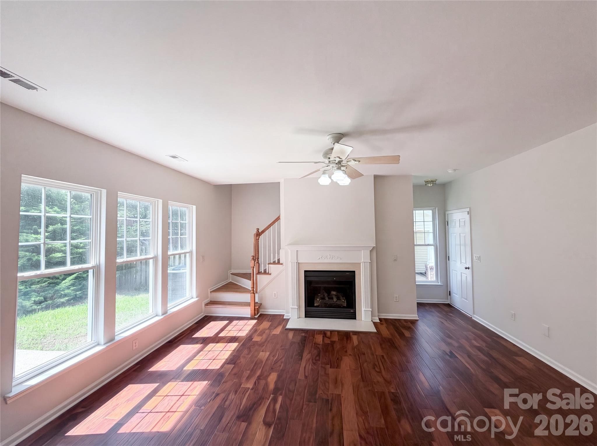 Single Family Residence at 10648 Secret Garden Lane, Charlotte, photo 3 of 16