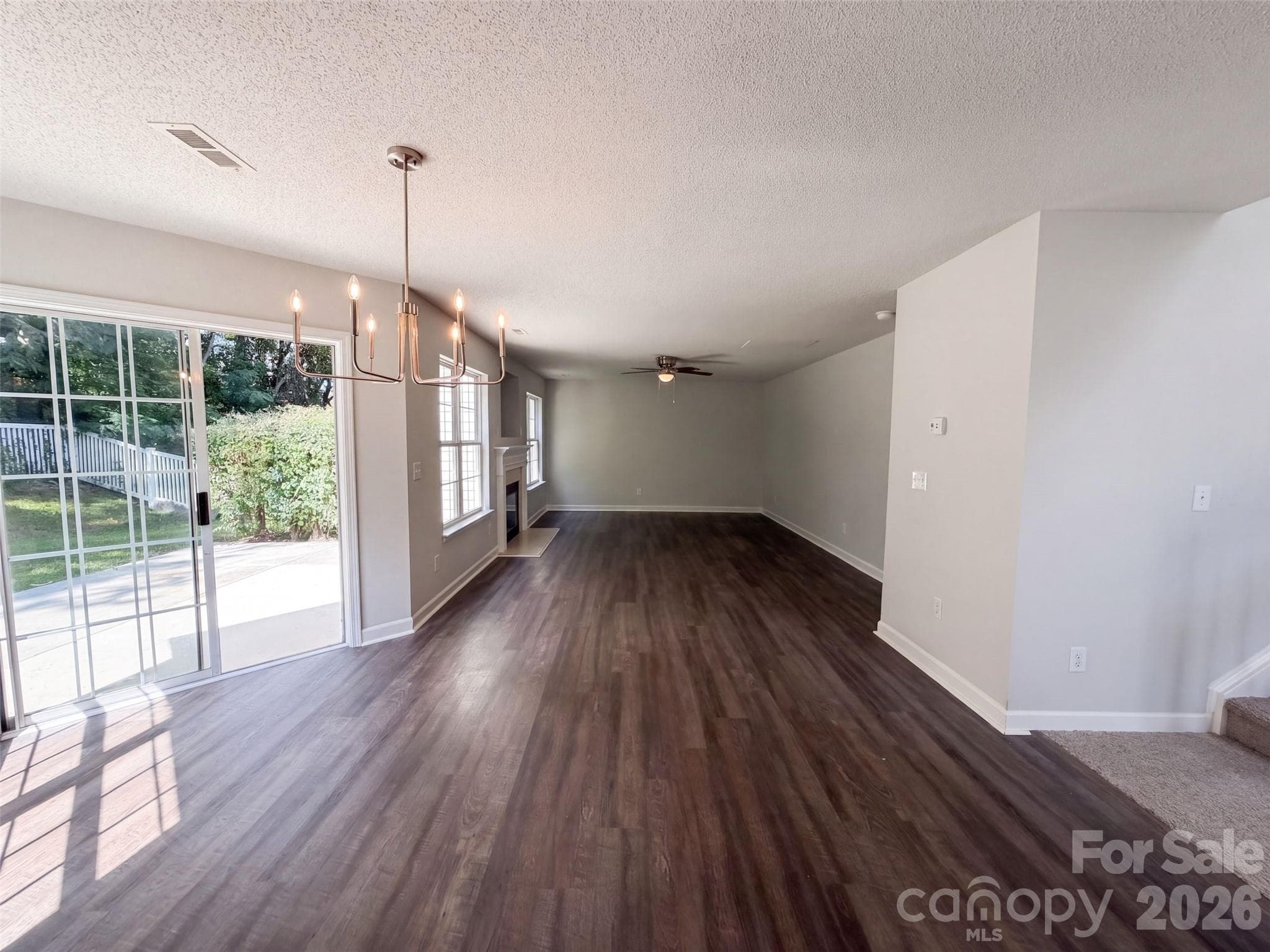 Single Family Residence at 3978 Shasta Circle, Clover, photo 8 of 16