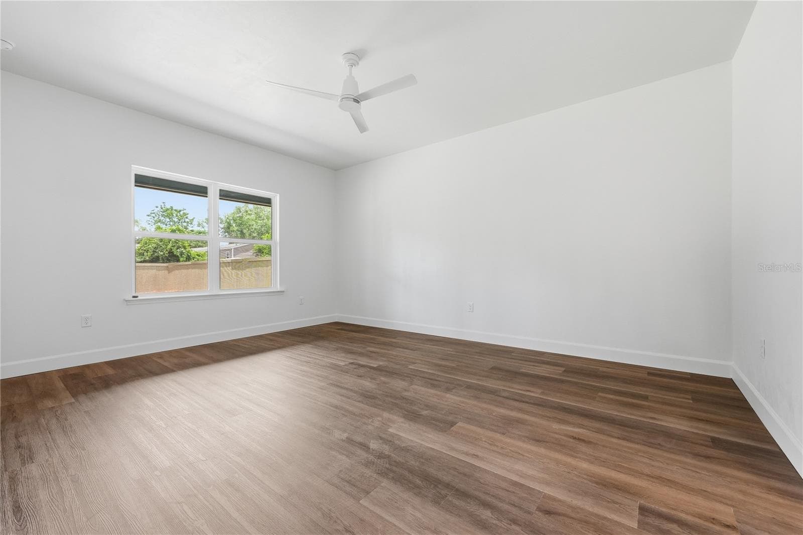 Single Family Residence at 21070 SW 1ST PL, NEWBERRY, photo 6 of 22