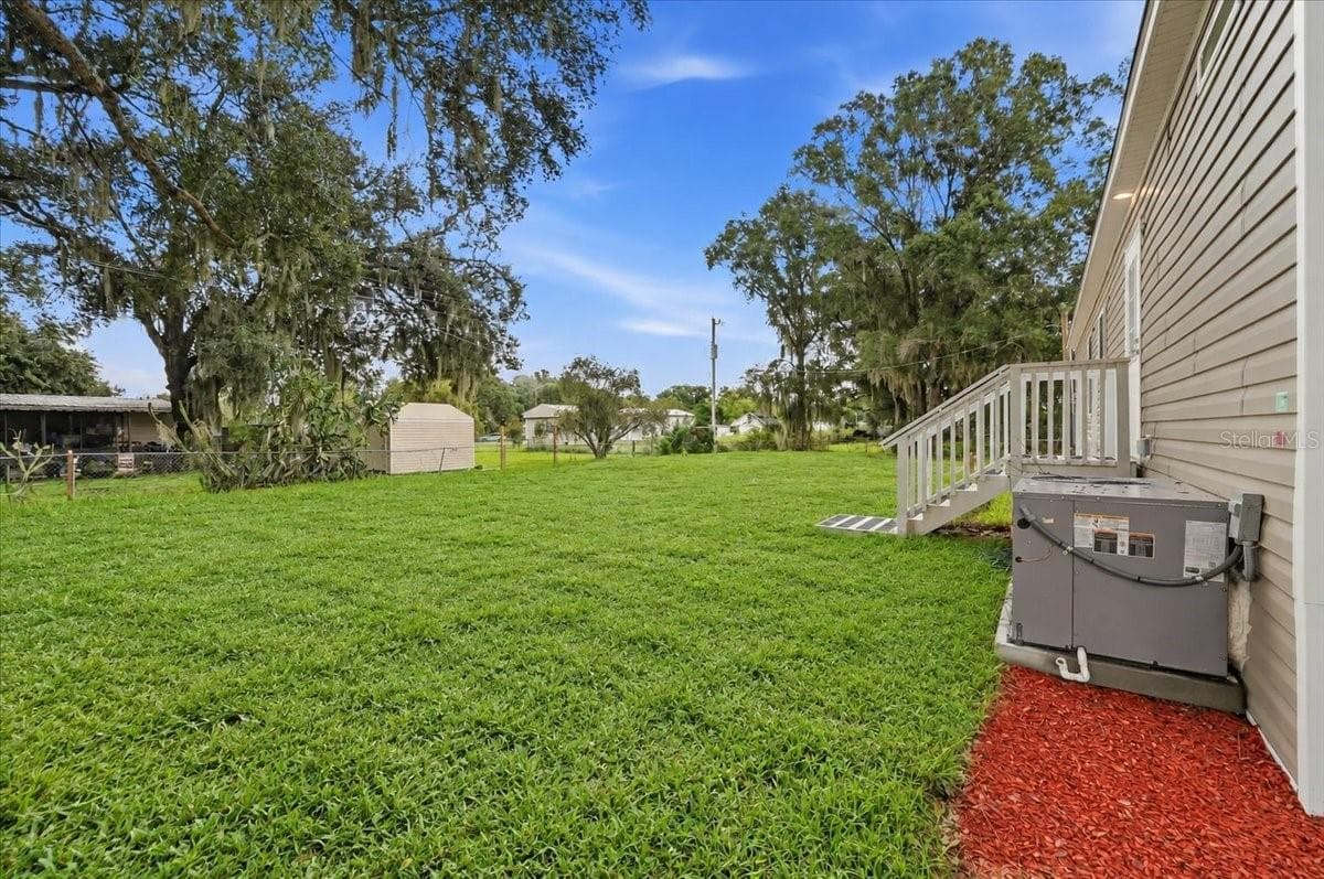 Manufactured Home at 3316 OAKLAND RD S, LAKELAND, photo 57 of 58