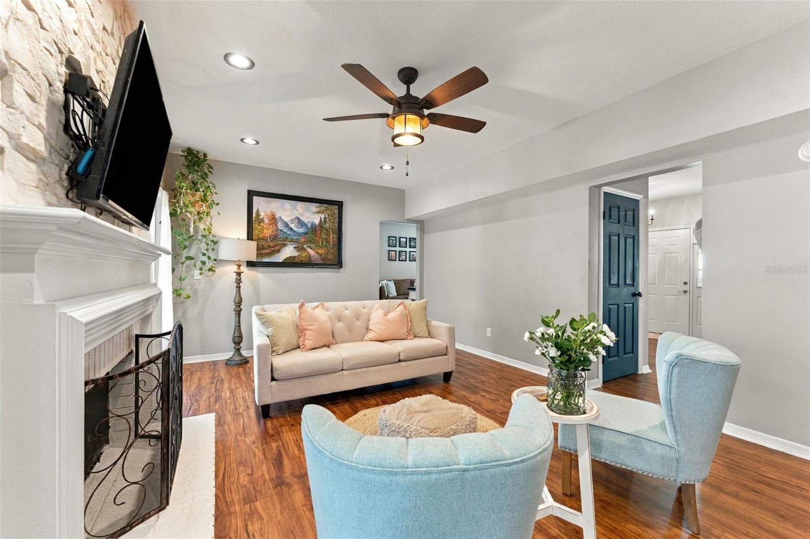 Family Room with Fireplace - 15622 INDIAN QUEEN DR, ODESSA