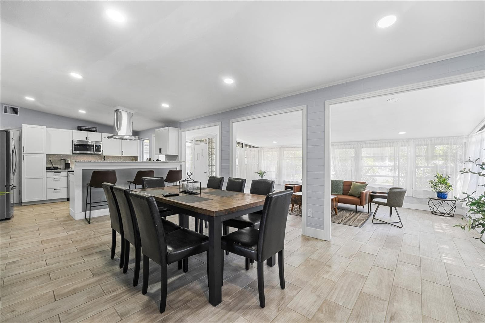 Single Family Residence at 913 MOSS LN, WINTER PARK, photo 10 of 30