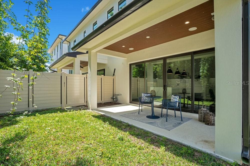 Townhouse at 504 W SWOOPE AVE, WINTER PARK, photo 25 of 32