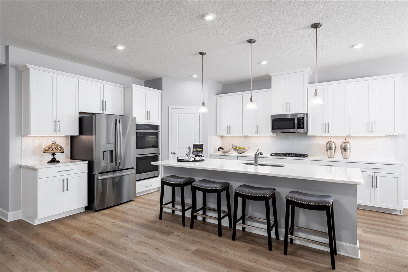 Single Family Residence at 10810 SW 73RD CT, OCALA, photo 2 of 18