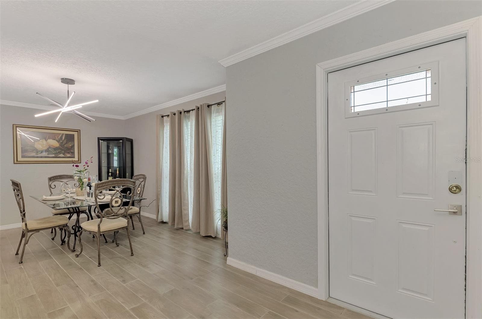 Single Family Residence at 4240 SHAMROCK DR, VENICE, photo 7 of 44