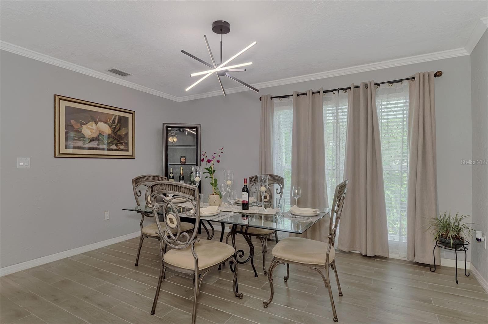 Single Family Residence at 4240 SHAMROCK DR, VENICE, photo 13 of 44