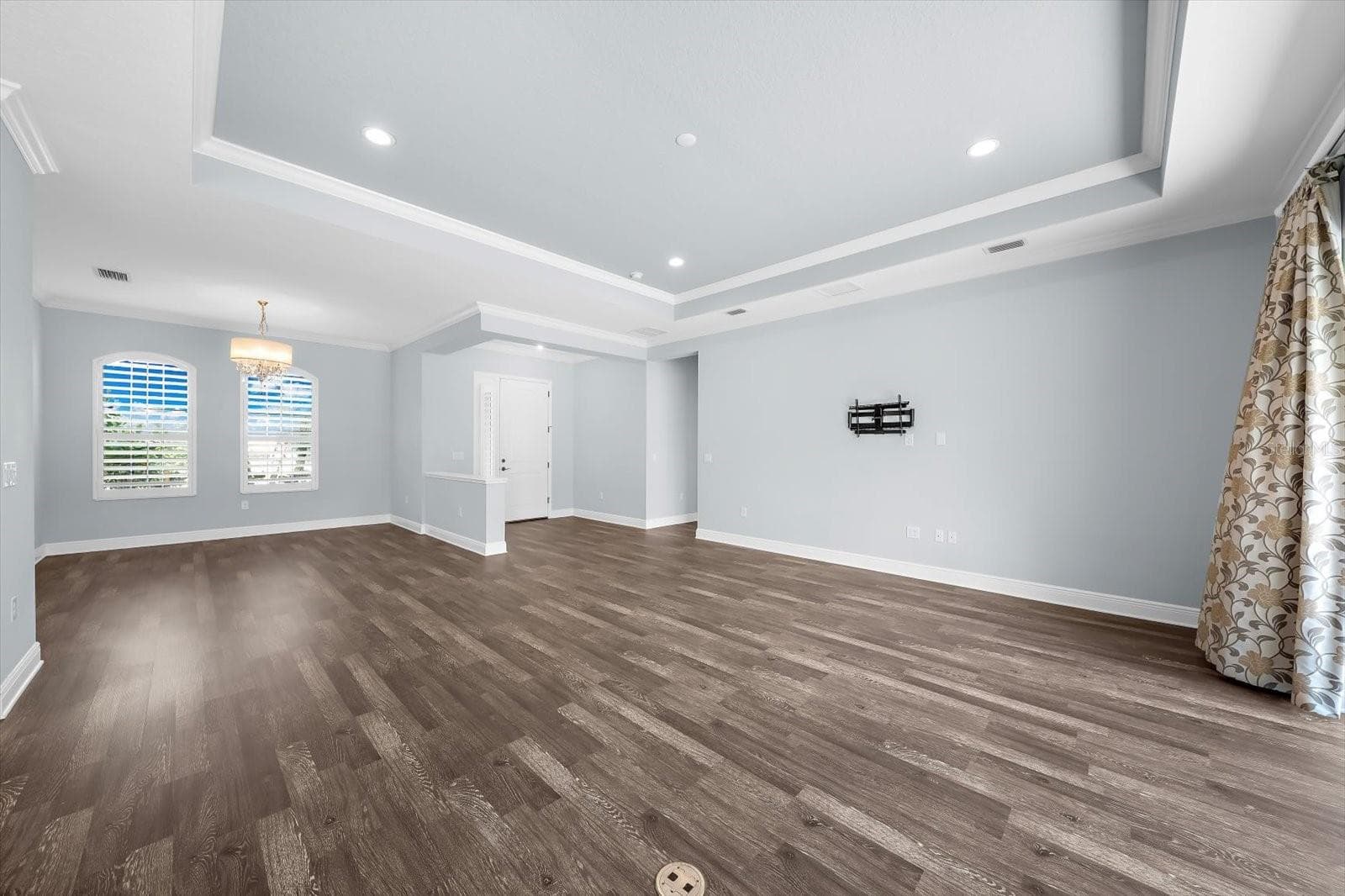 Single Family Residence at 8256 LARKSPUR CIR, SARASOTA, photo 20 of 74