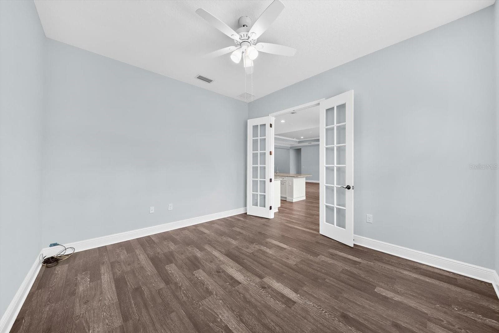 Office/Flex Room off the Kitchen - 8256 LARKSPUR CIR, SARASOTA