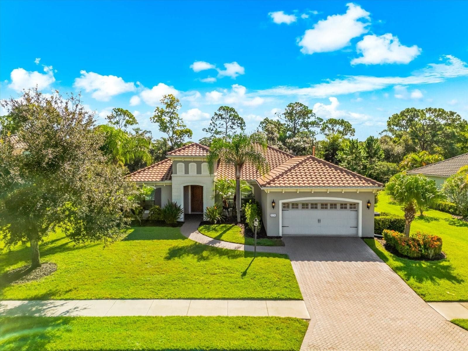 Single Family Residence at 8256 LARKSPUR CIR, SARASOTA, photo 62 of 74