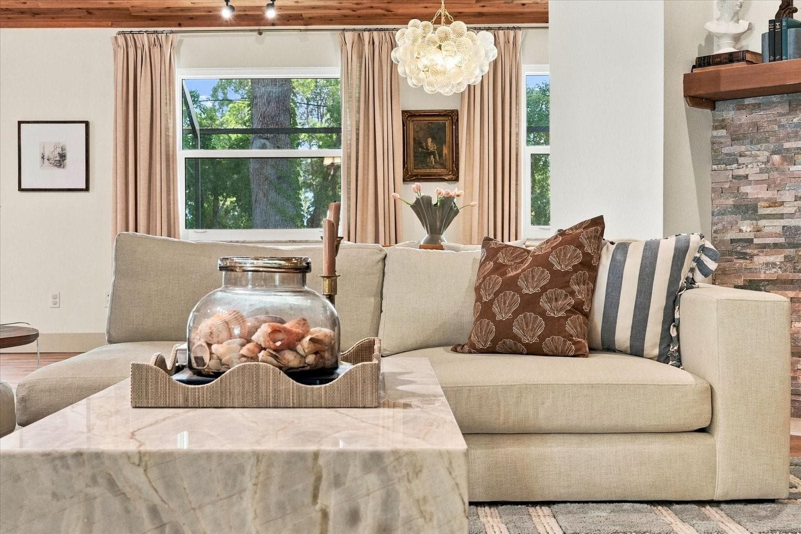Single Family Residence at 1515 MIDNIGHT PASS WAY, CLEARWATER, photo 11 of 73