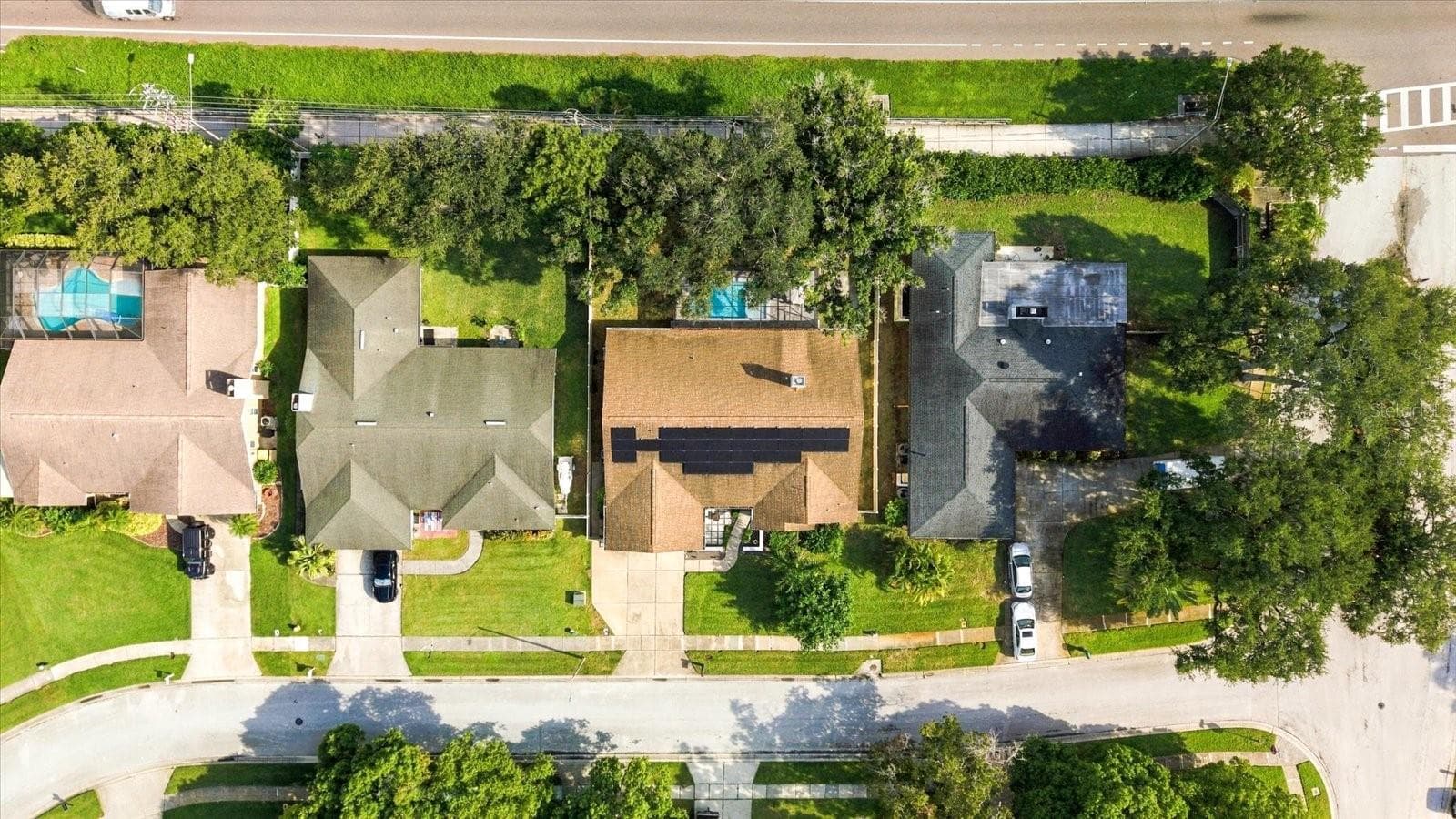 Single Family Residence at 1515 MIDNIGHT PASS WAY, CLEARWATER, photo 69 of 73