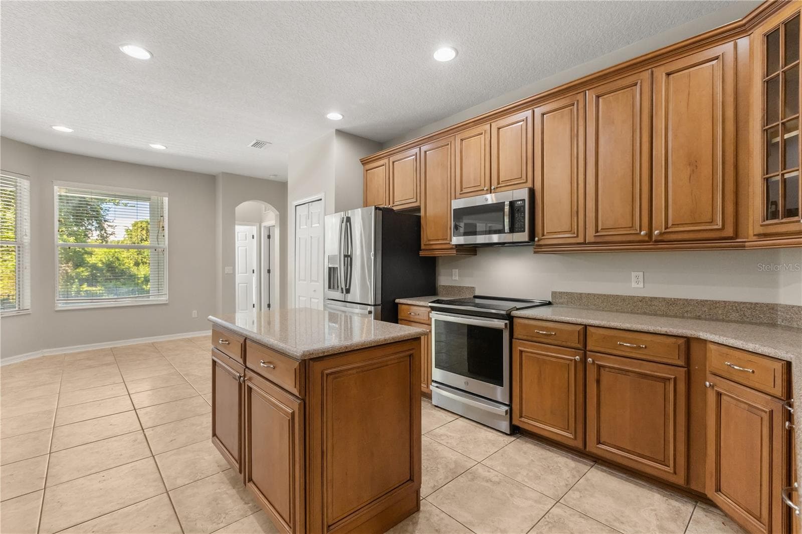 Single Family Residence at 9601 TURTLE LANDINGS CT, ORLANDO, photo 11 of 55