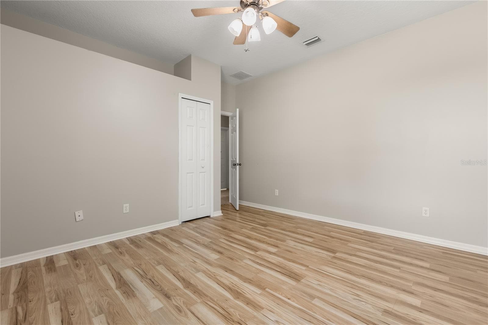 Single Family Residence at 9601 TURTLE LANDINGS CT, ORLANDO, photo 19 of 55