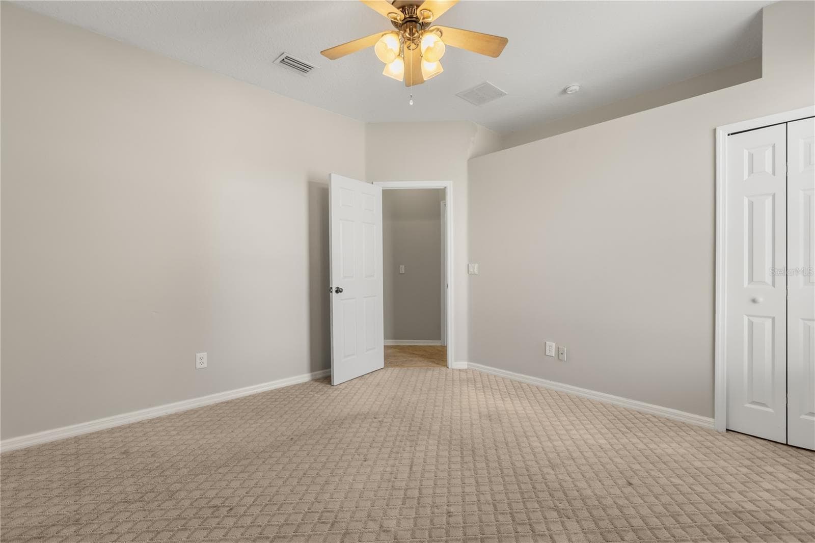 Single Family Residence at 9601 TURTLE LANDINGS CT, ORLANDO, photo 21 of 55