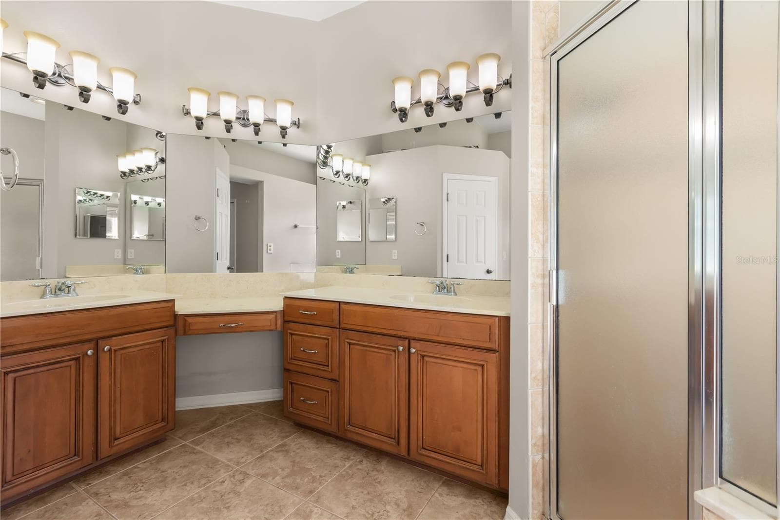 Single Family Residence at 9601 TURTLE LANDINGS CT, ORLANDO, photo 23 of 55