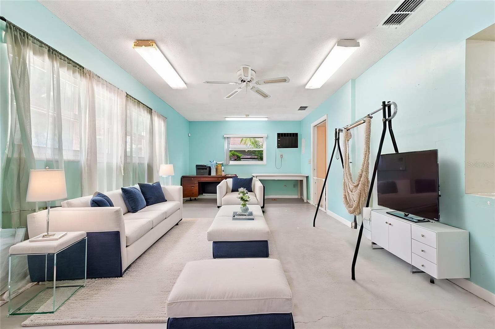 Single Family Residence at 2301 CONIFER AVE, WINTER PARK, photo 6 of 28
