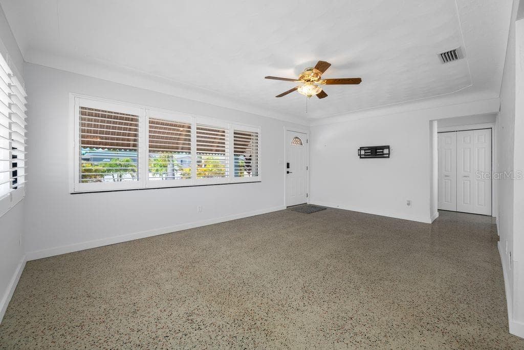 Plantation Shutters on all Living Area Windows - 1472 DURLING DR S, SOUTH PASADENA