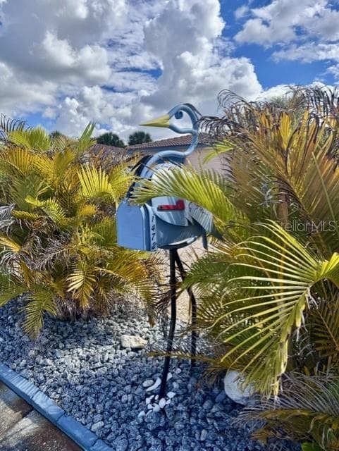 Fun & Fancy Mailbox! - 1472 DURLING DR S, SOUTH PASADENA