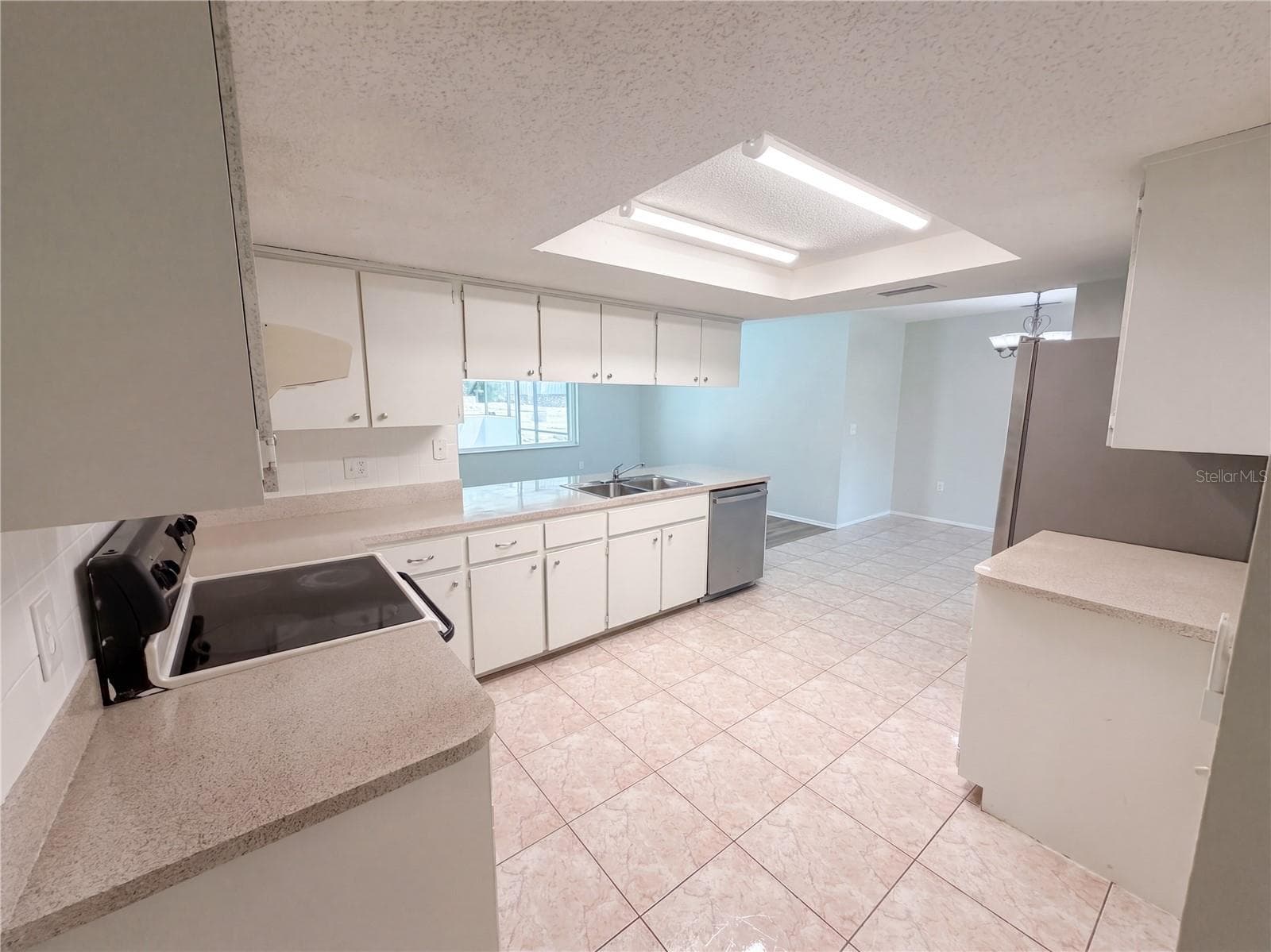 Single Family Residence at 11312 POSSUM TRL, PORT RICHEY, photo 6 of 30