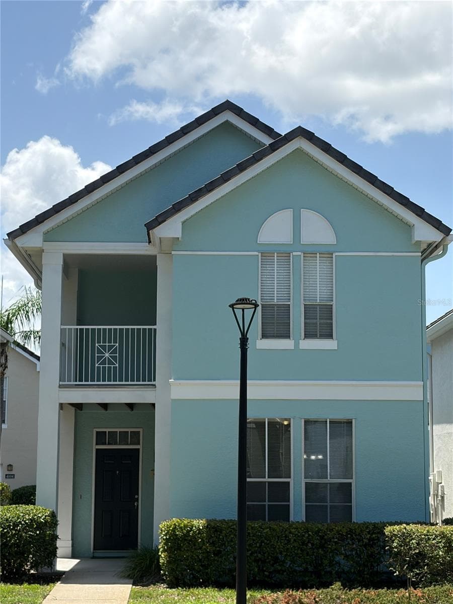 4005 PALMETTO PALM CT