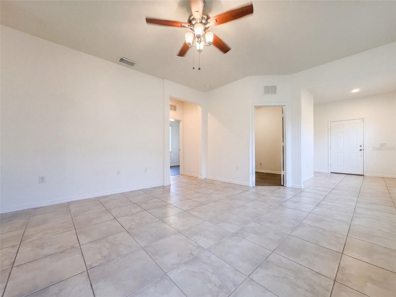 Single Family Residence at 1416 HICKORY VIEW CIR, PARRISH, photo 7 of 45