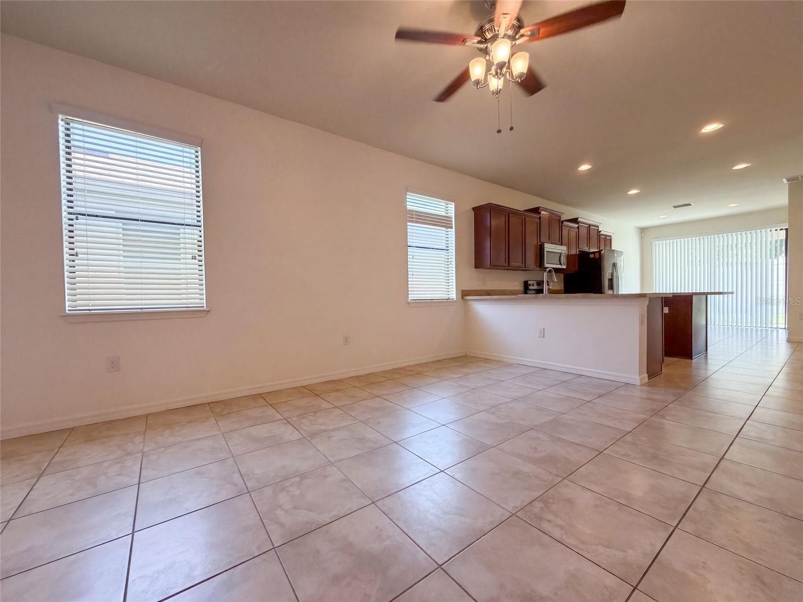 Single Family Residence at 1416 HICKORY VIEW CIR, PARRISH, photo 9 of 45