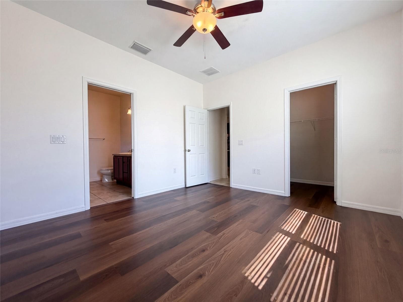 Single Family Residence at 1416 HICKORY VIEW CIR, PARRISH, photo 14 of 45