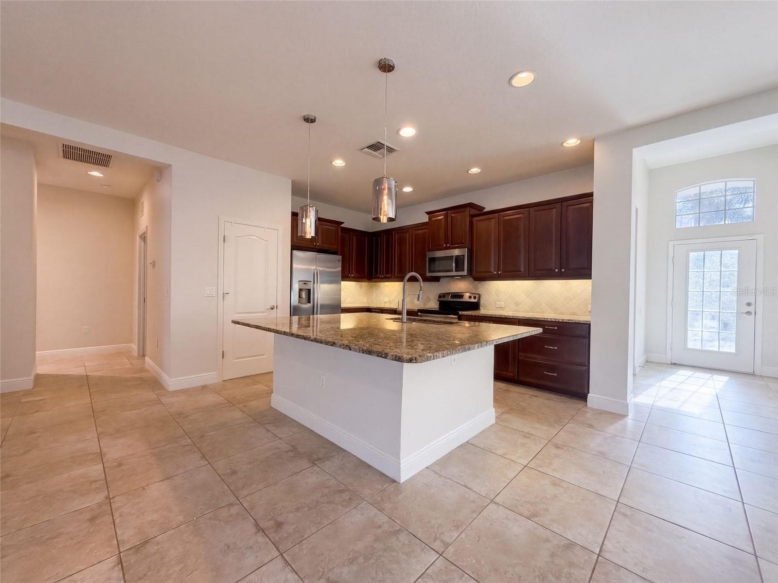 Single Family Residence at 1416 HICKORY VIEW CIR, PARRISH, photo 39 of 45