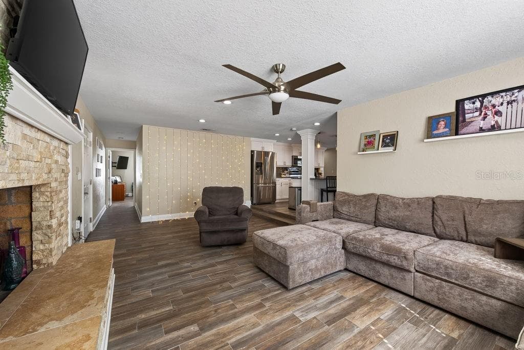 Single Family Residence at 4710 W TRILBY AVE, TAMPA, photo 22 of 65