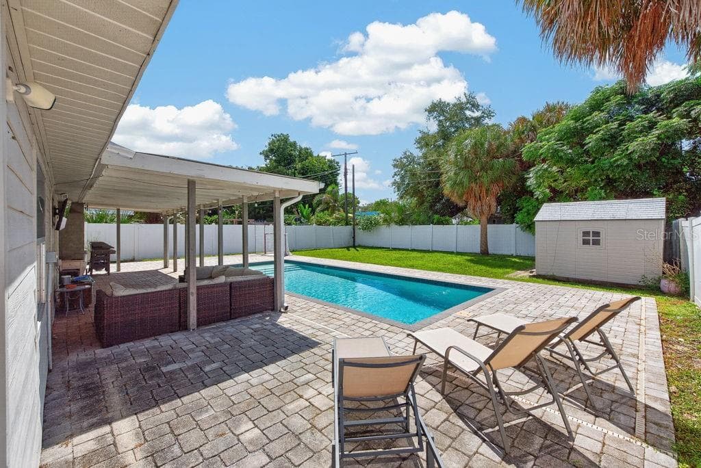 Single Family Residence at 4710 W TRILBY AVE, TAMPA, photo 45 of 65