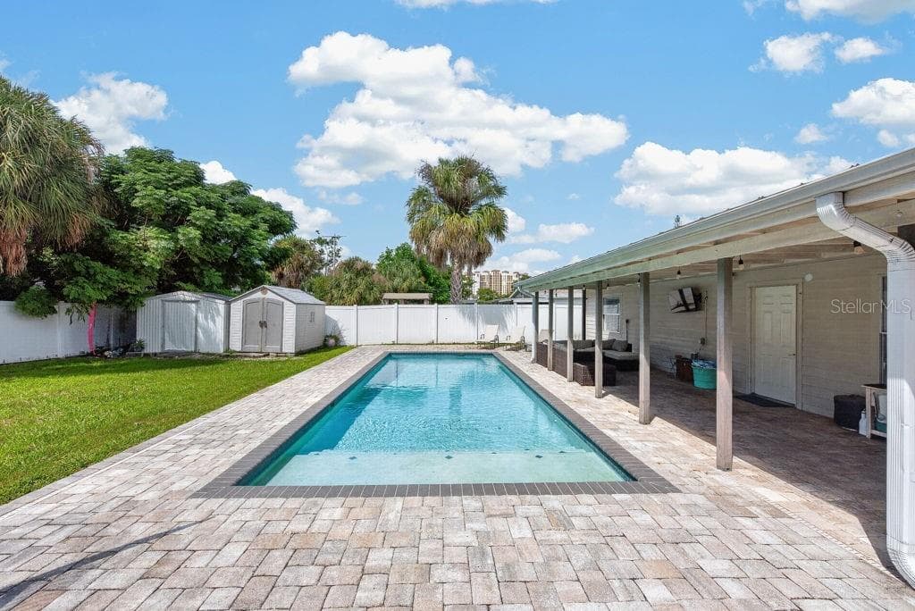 Single Family Residence at 4710 W TRILBY AVE, TAMPA, photo 50 of 65